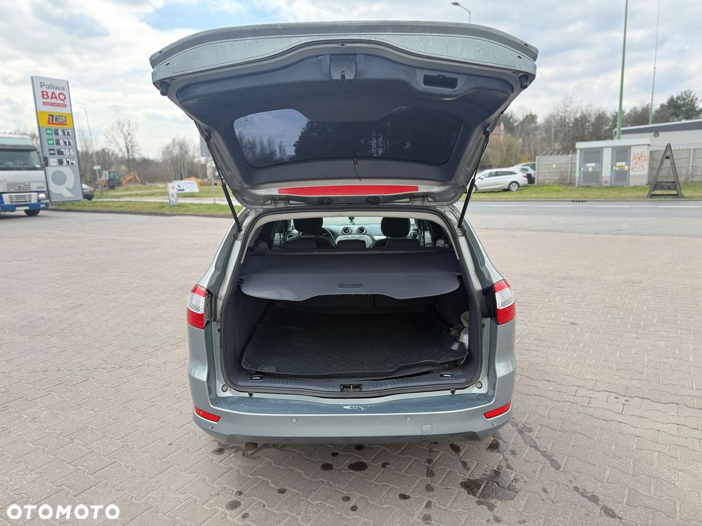 Ford Mondeo 1.8 TDCi Titanium - 19