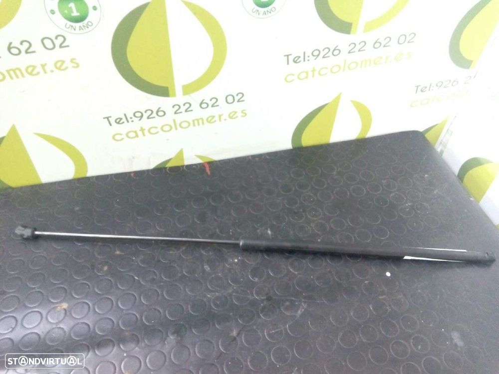 AMORTECEDORESDO CAPÔ VOLKSWAGEN GOLF V 1.9 TDI 105CV 1896CC - 1