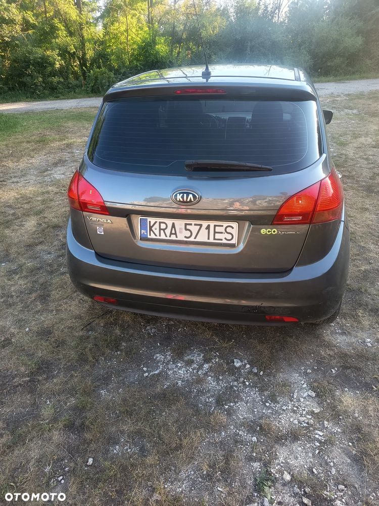 Kia Venga 1.4 S - 16