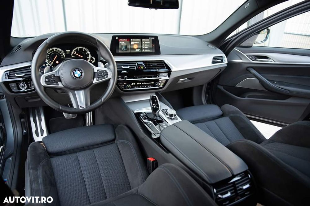 BMW Seria 5 530d xDrive AT - 21