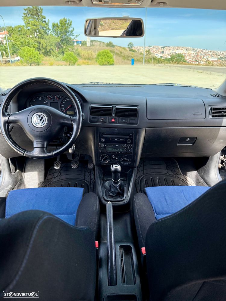 VW Golf 1.9 TDi Highline - 8