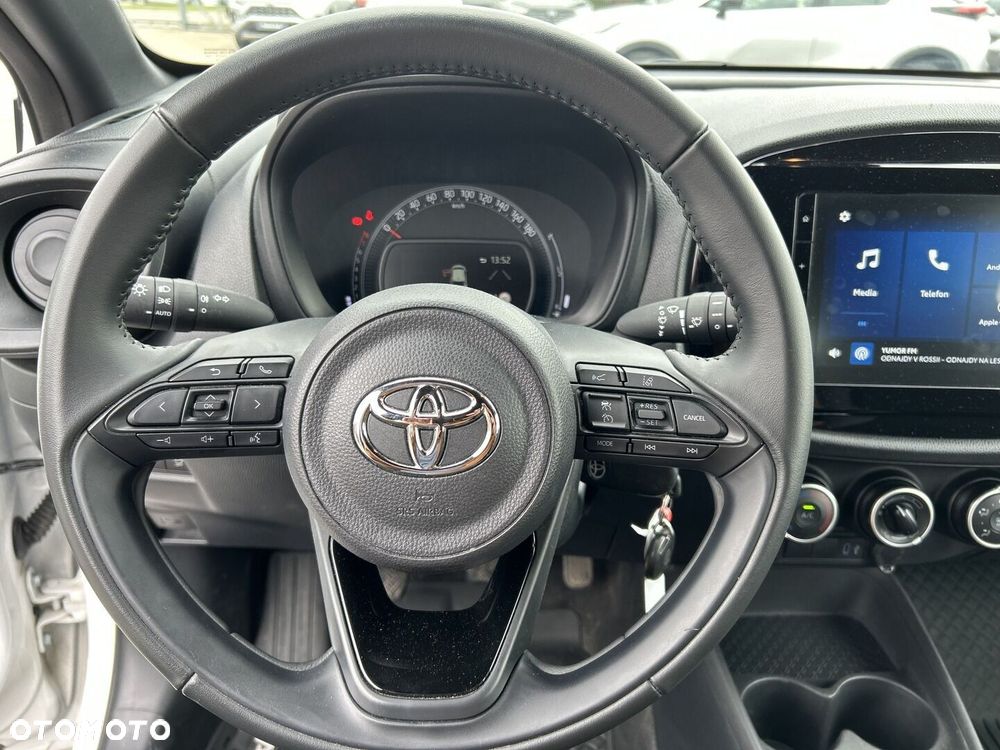 Toyota Aygo X - 16