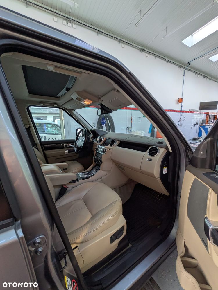 Land Rover Discovery SD V6 HSE - 18