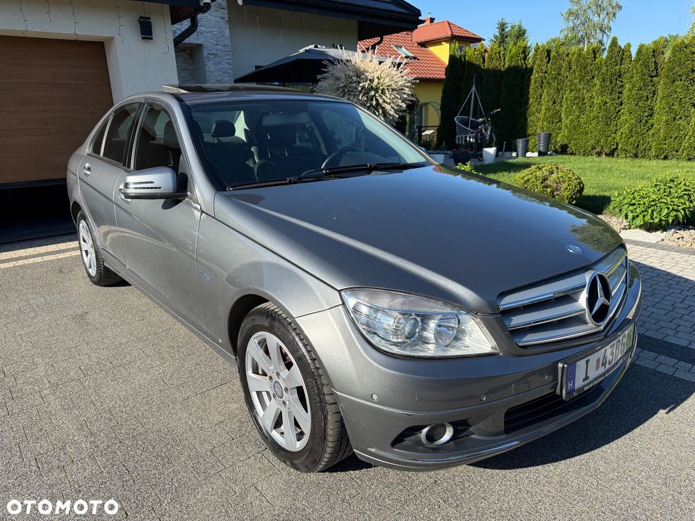 Mercedes-Benz Klasa C 180 CGI Automatik BlueEFFICIENCY Elegance - 6