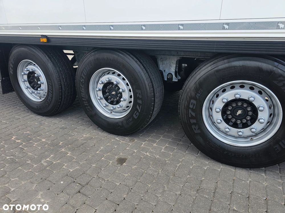 Schmitz Cargobull CHŁODNIA OS PODN.KWIATÓWKA JAK NOWA! - 6