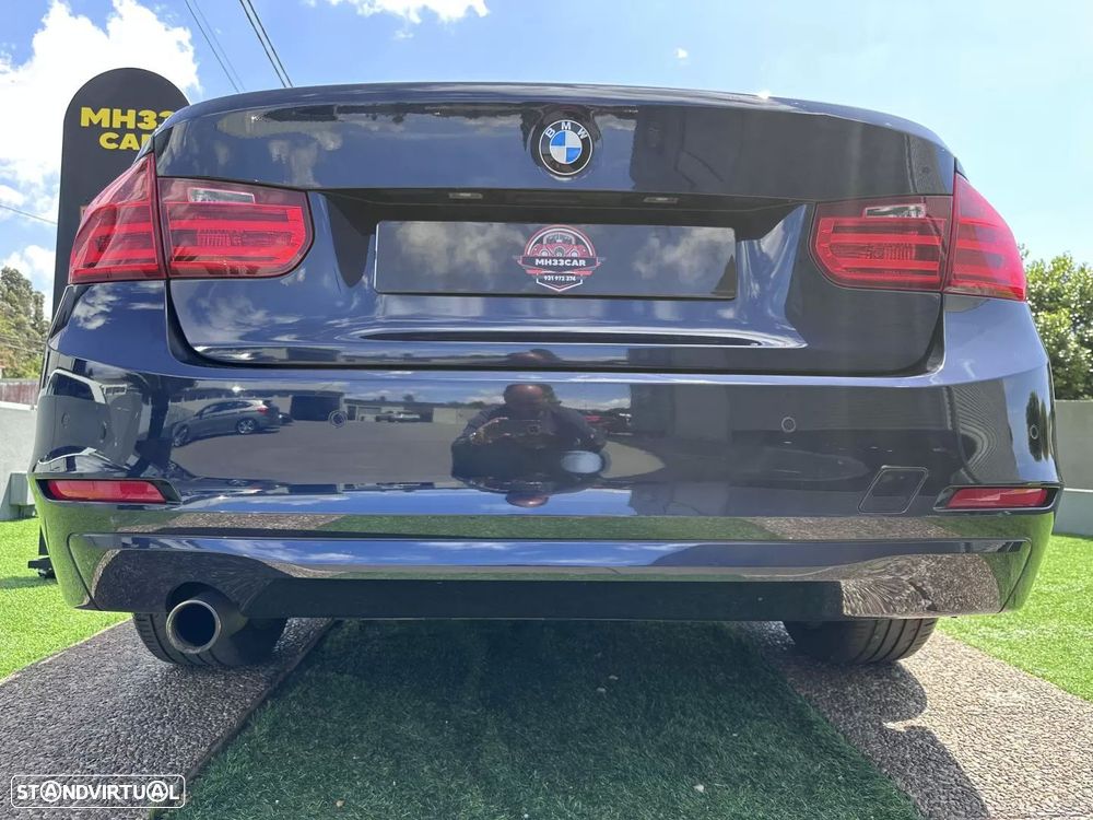 BMW 320 d Luxury Line - 17
