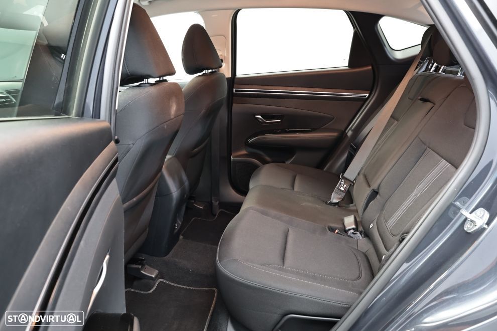 Hyundai Tucson 1.6 CRDi Premium - 28