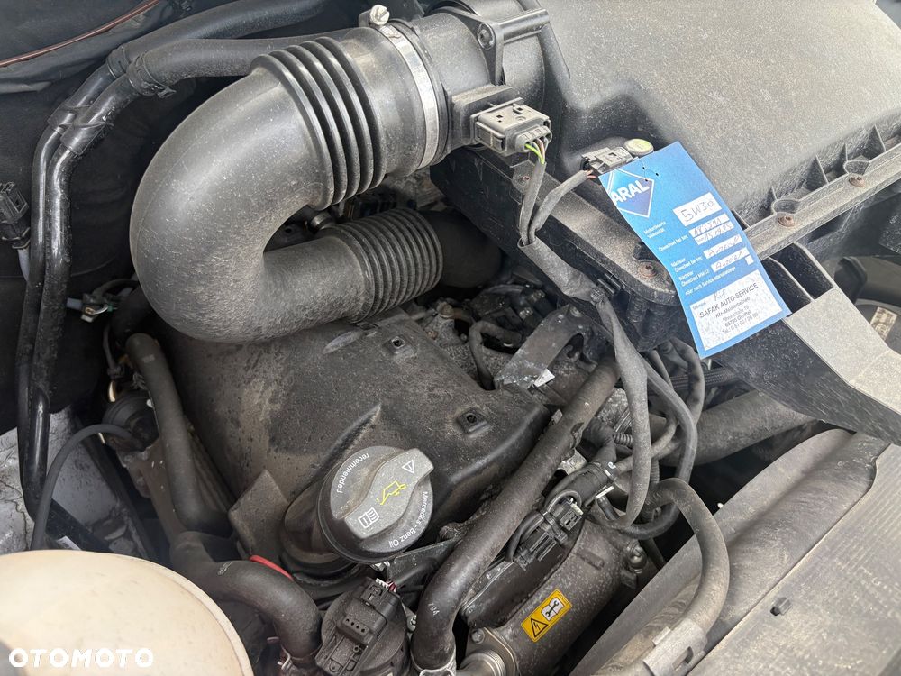 Mercedes-Benz Sprinter 319 - 17