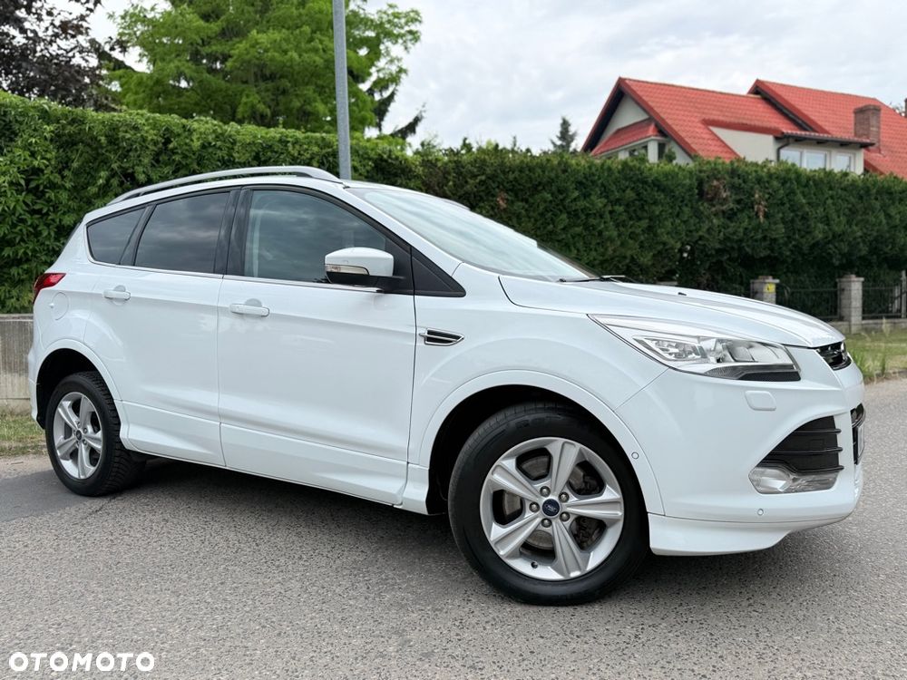 Ford Kuga 2.0 TDCi 4x4 Titanium - 10
