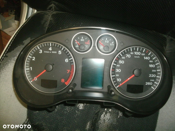 LICZNIK AUDI A3 S3 8P 2.0FSI 8P0920930GX