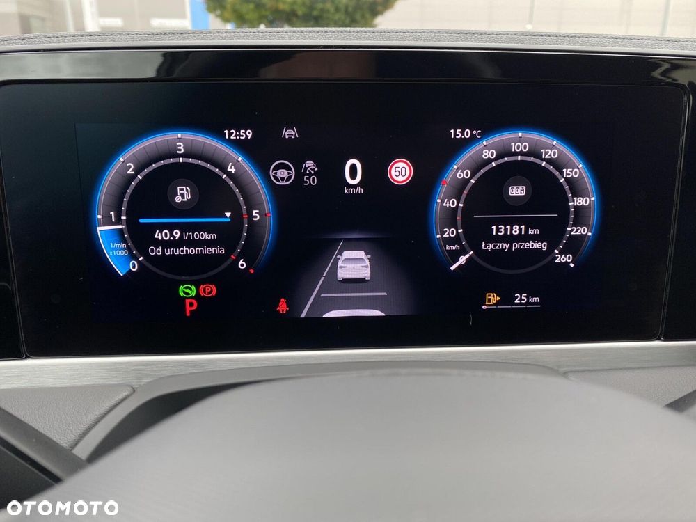 Volkswagen Passat Variant 2.0 TDI SCR 4Mot Elegance DSG - 17