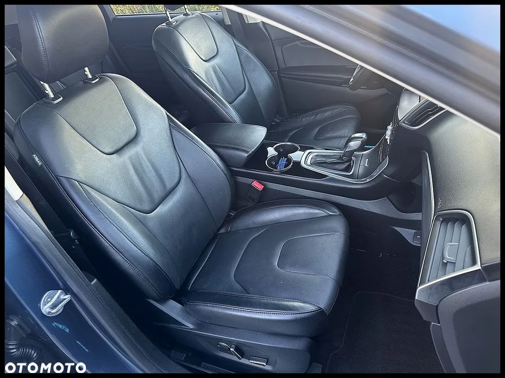 Ford Edge - 34