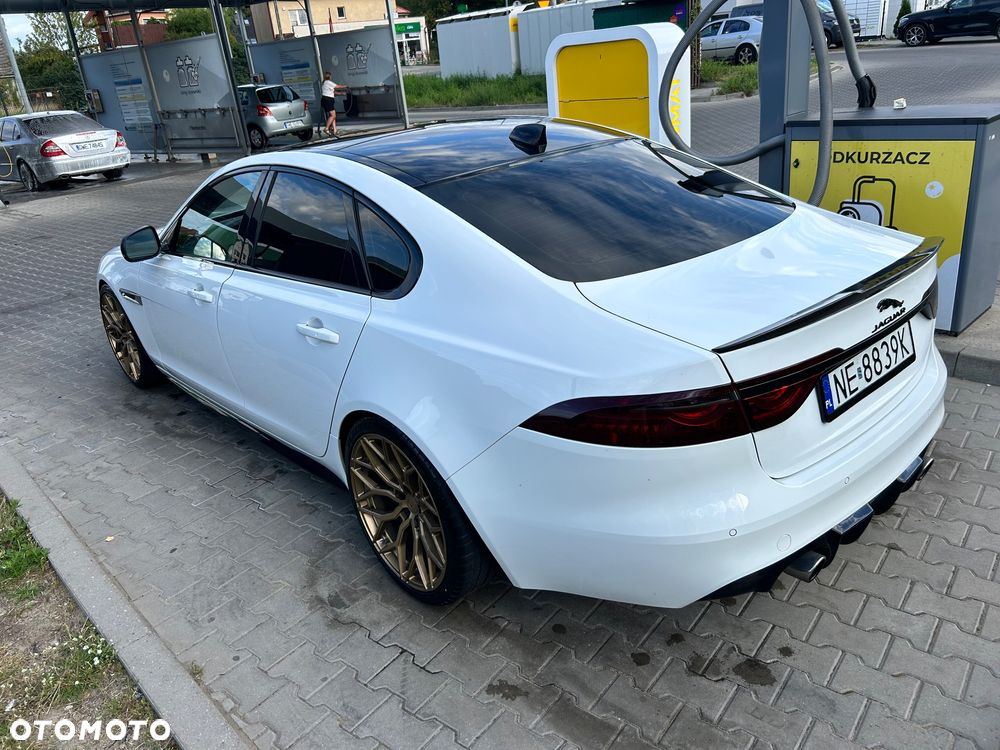 Jaguar XF 3.0 V6 Kompressor AWD - 4