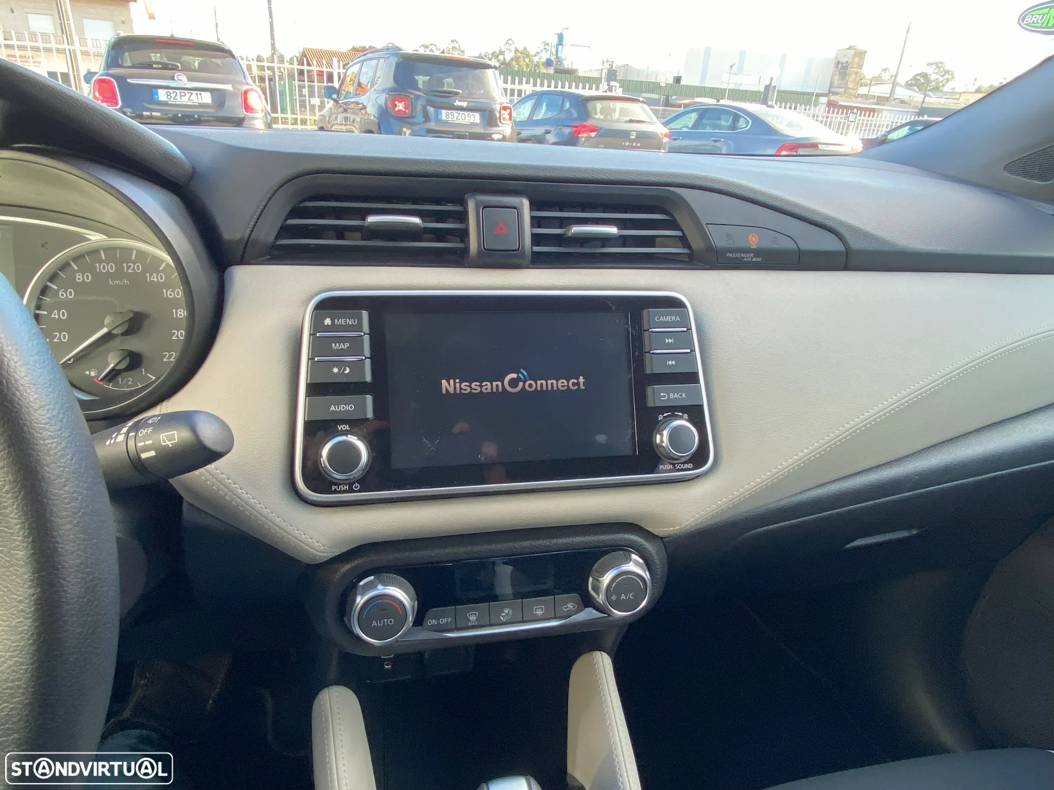 Nissan Micra 1.0 IG-T N-Design Black P:Navi CVT - 8