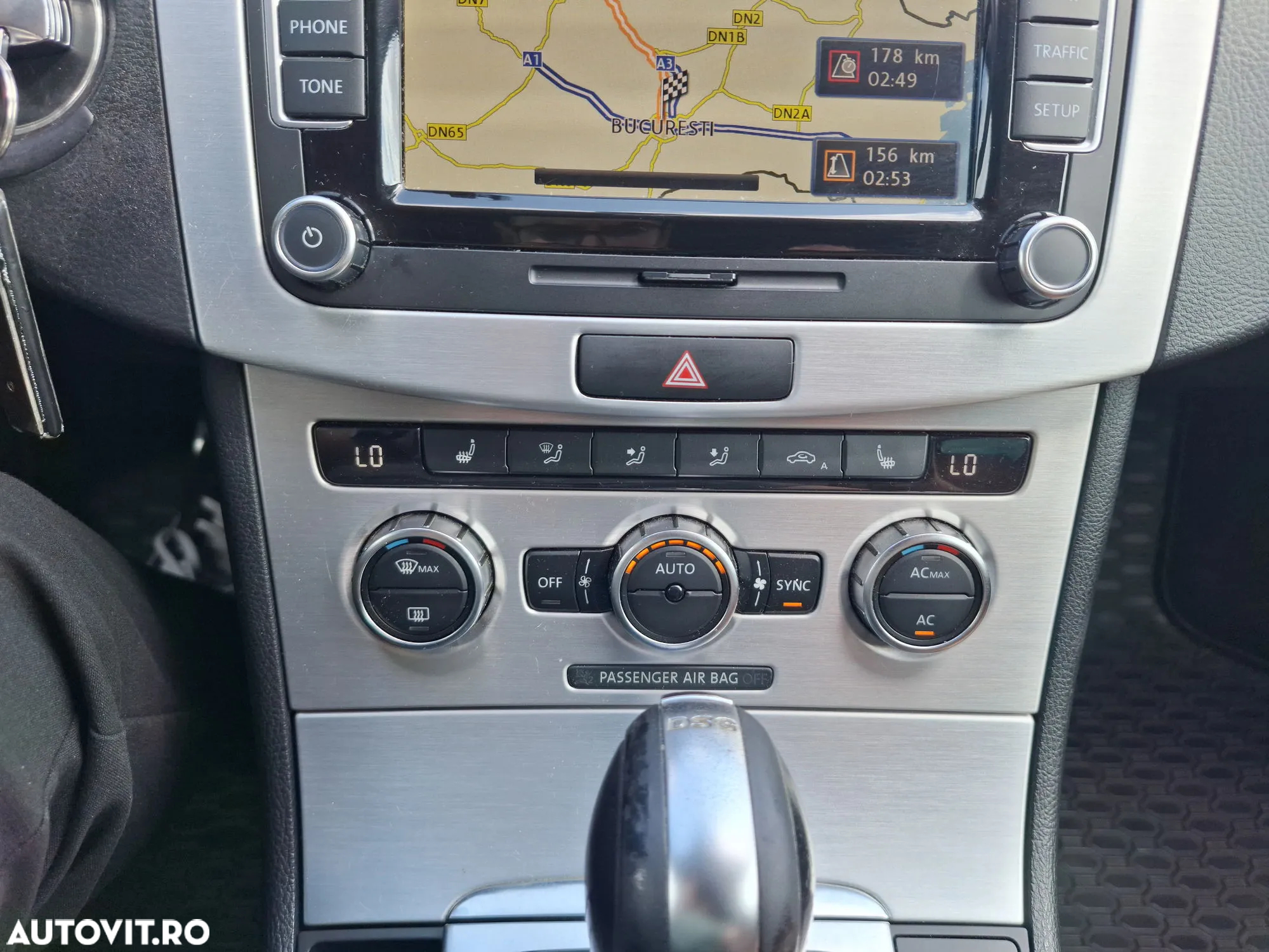 Volkswagen Passat - 15