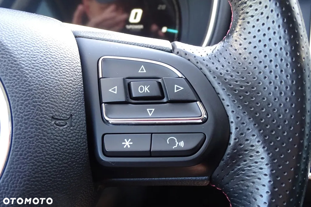 MG EHS 1.5T-GDI PHEV Luxury - 31