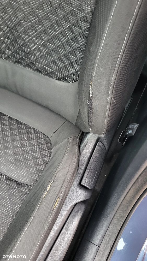 Kia Rio 1.2 M - 17