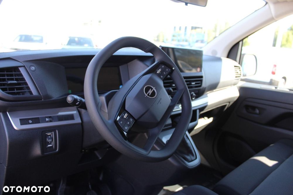 Opel Vivaro - 14