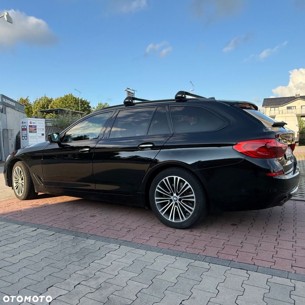 BMW Seria 5 520d Sport Line - 5
