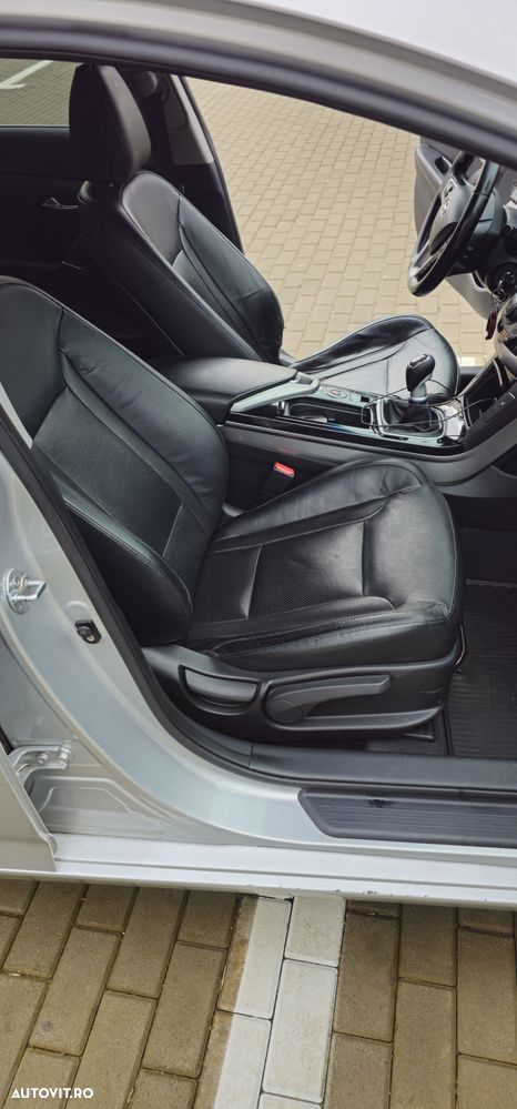 Hyundai i40 1.7 CRDI DPF Sedan Supreme+ - 8