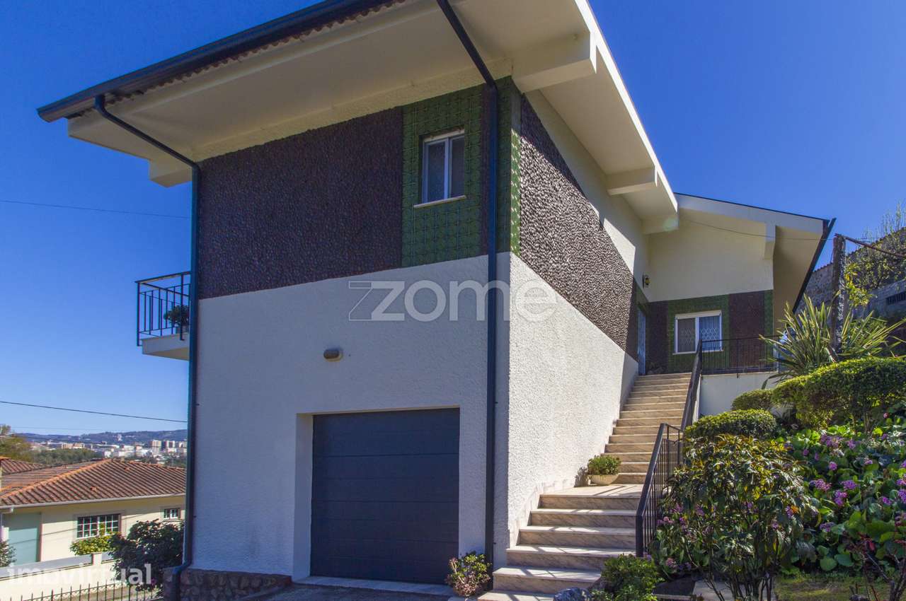 Moradia Individual T3 com Terreno de 800 m² em Braga - Grande imagem: 3/29