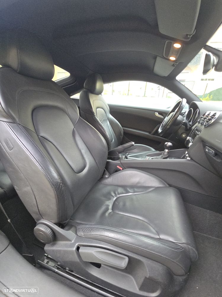 Audi TT Coupé 2.0 TDI quattro S-line - 16