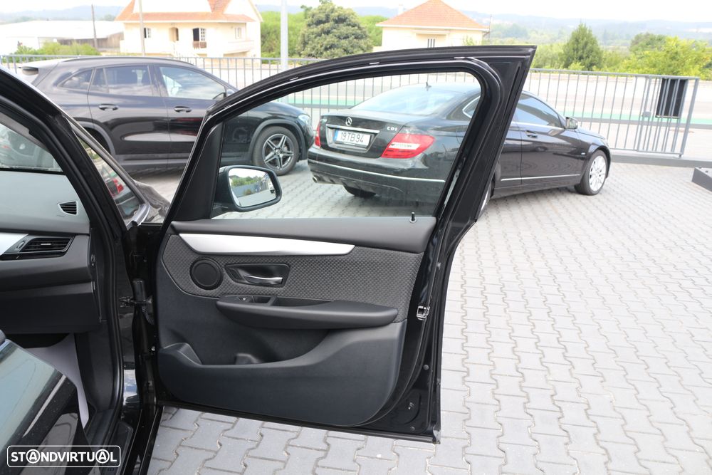 BMW 216 Active Tourer d - 28