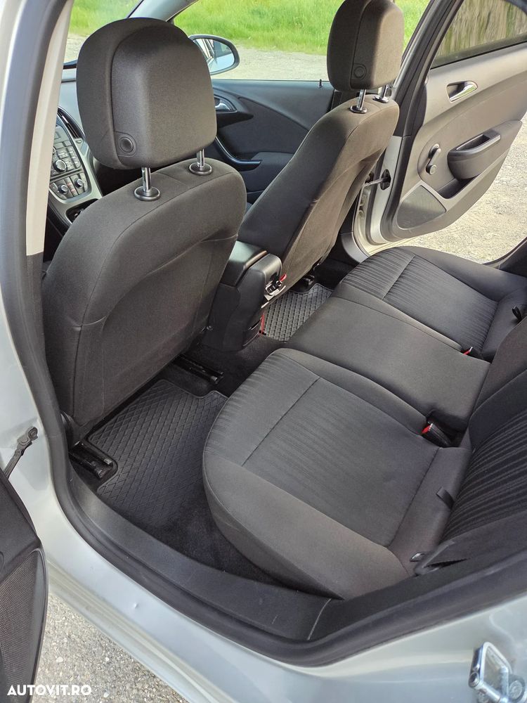 Opel Astra 1.6 CDTI ECOTEC Start/Stop Dynamic - 5