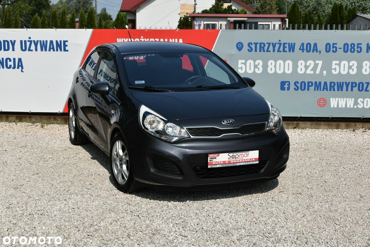 Kia Rio - 17