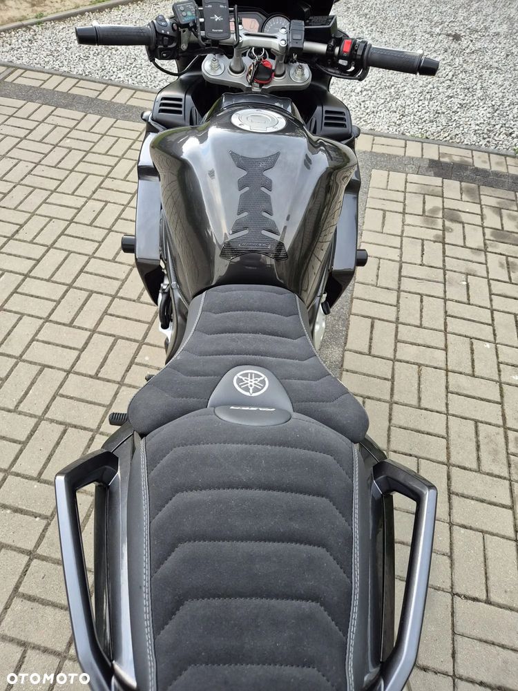 Yamaha FZ - 5