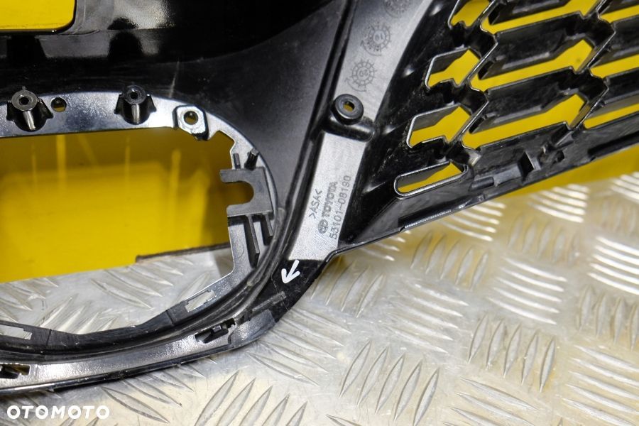 TOYOTA SIENNA 2018-2020 GRILL ATRAPA PRZÓD USA - 10