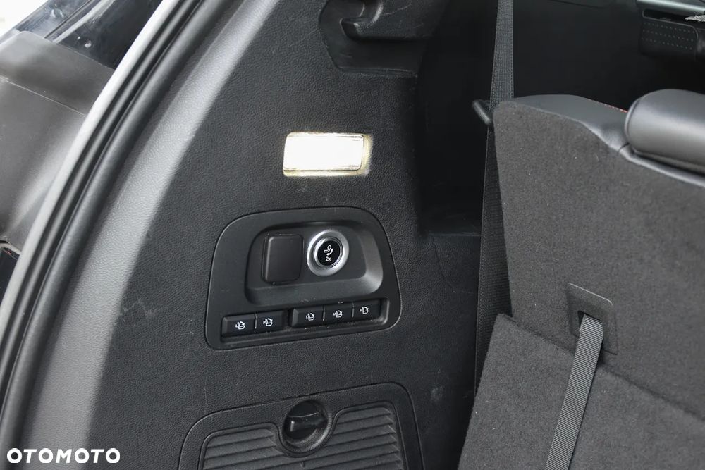 Ford S-Max 2.0 TDCi ST-Line PowerShift - 39