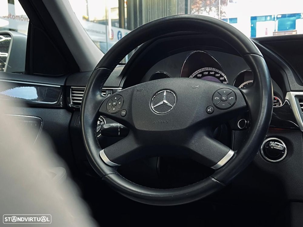 Mercedes-Benz E 250 CDi Avantgarde BlueEfficiency Auto. - 23