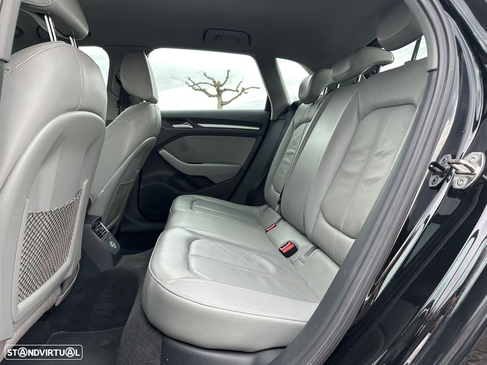 Audi A3 Sportback 1.6 TDI S tronic design - 34