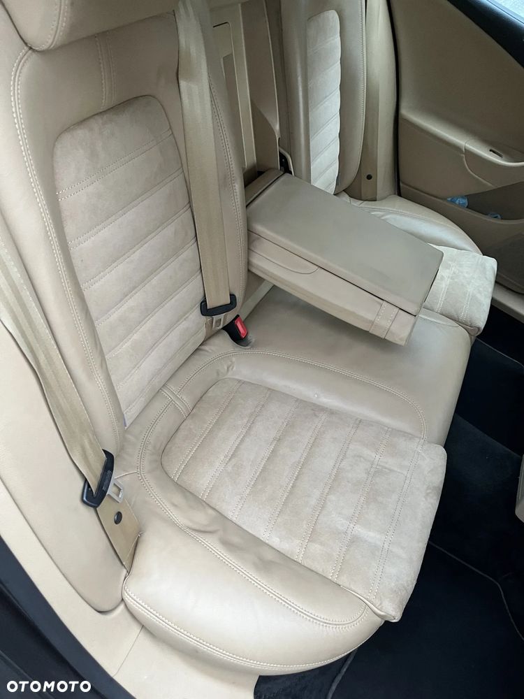Volkswagen Passat 2.0 TDI DPF Highline DSG - 12