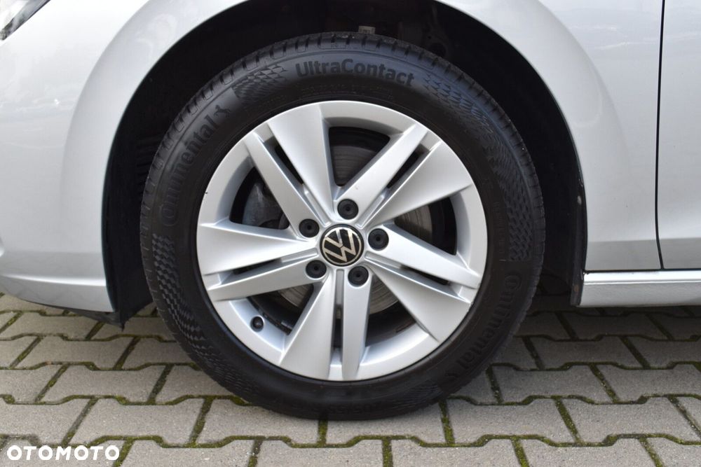 Volkswagen Golf - 36