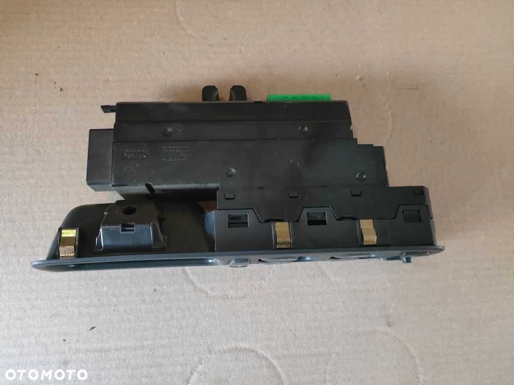 VOLVO S80 I 1998- PANEL PRZEŁĄCZNIK SZYB 8622039 - 8