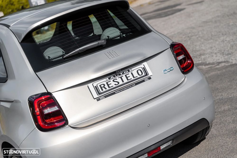 Fiat 500e 42 kWh Giorgio Armani Collector´s Edition - 8