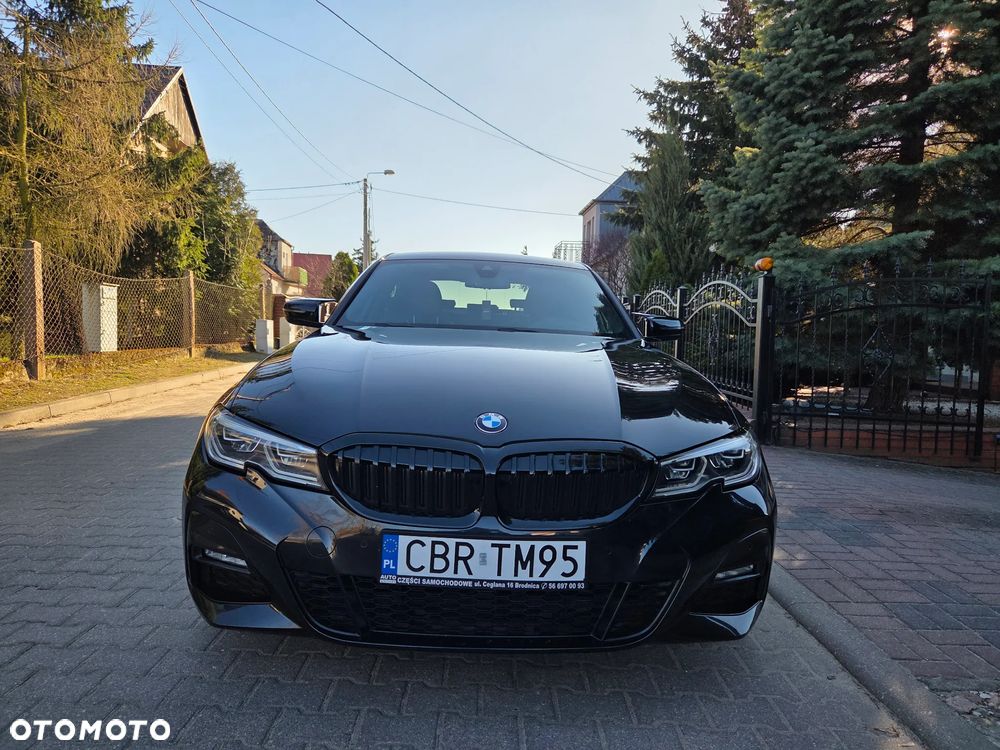 BMW Seria 3 320d M Sport - 5