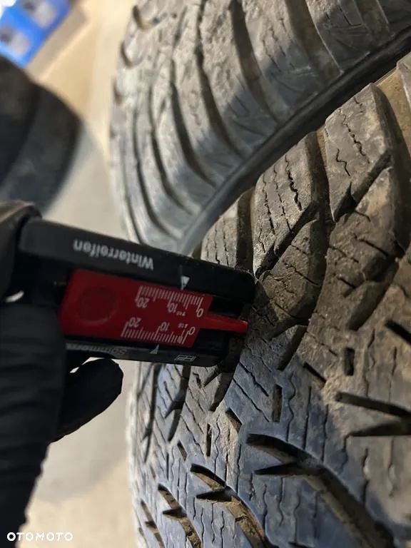 Opony zimowe 185/65R15 Kumho 2szt - 12