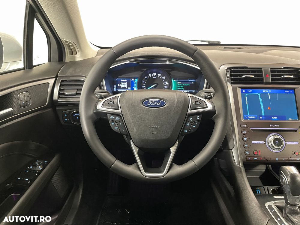 Ford Mondeo 2.0 HEV Titanium - 6