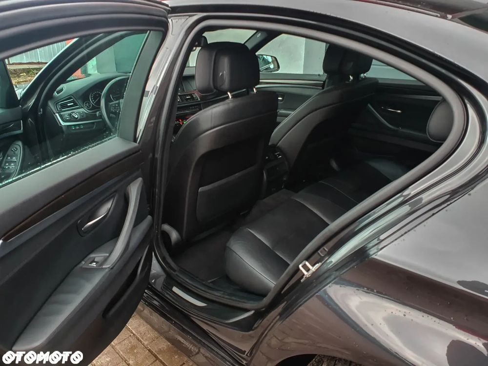 BMW Seria 5 - 25