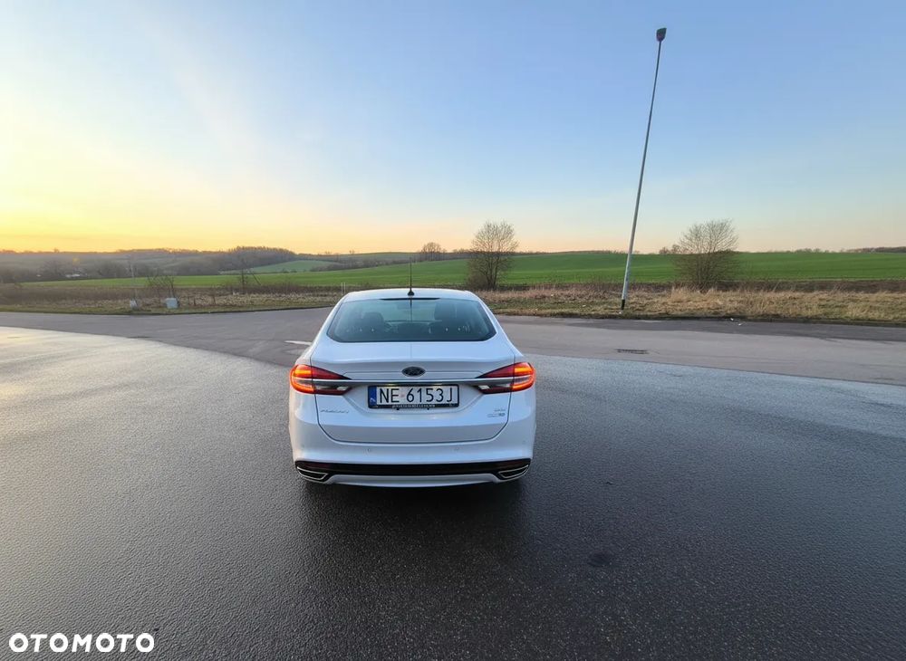 Ford Fusion - 3
