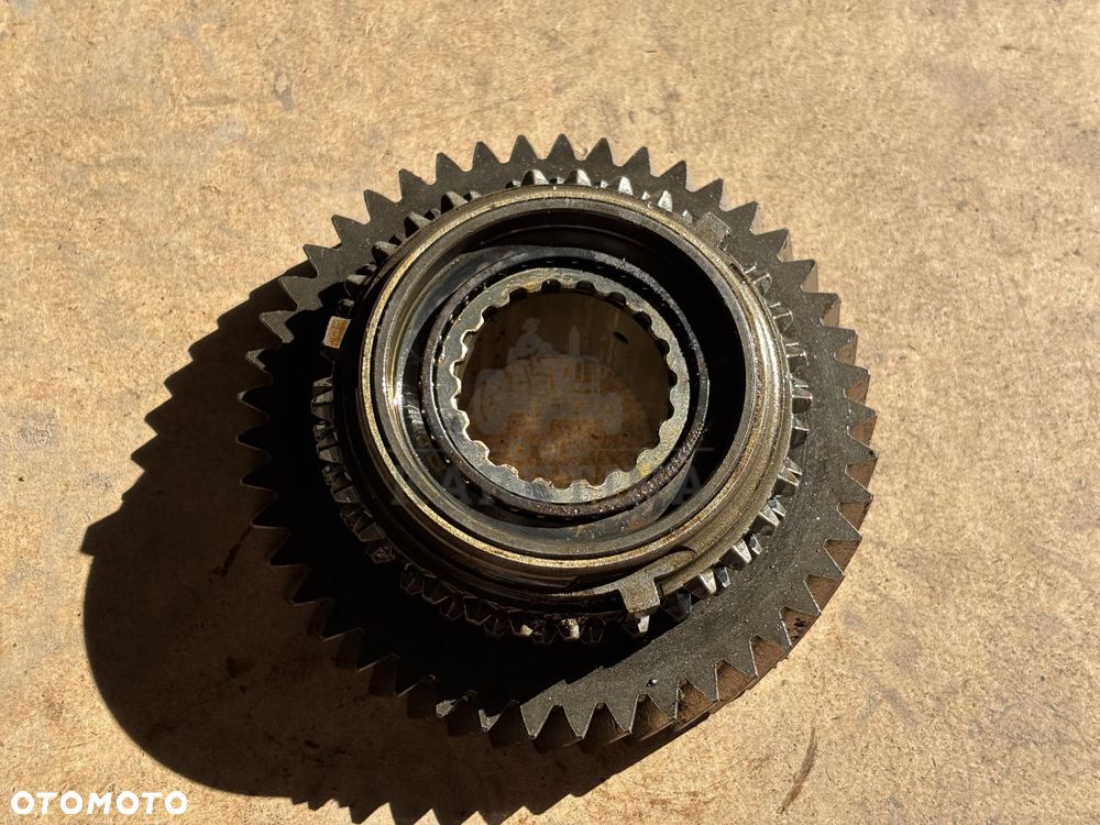 Fendt 307 308 309 310 311 312 Koło Zębate Walcowe 199110080730   312100080510 - 3