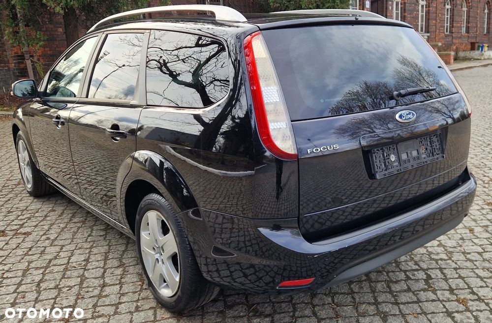 Ford Focus - 13