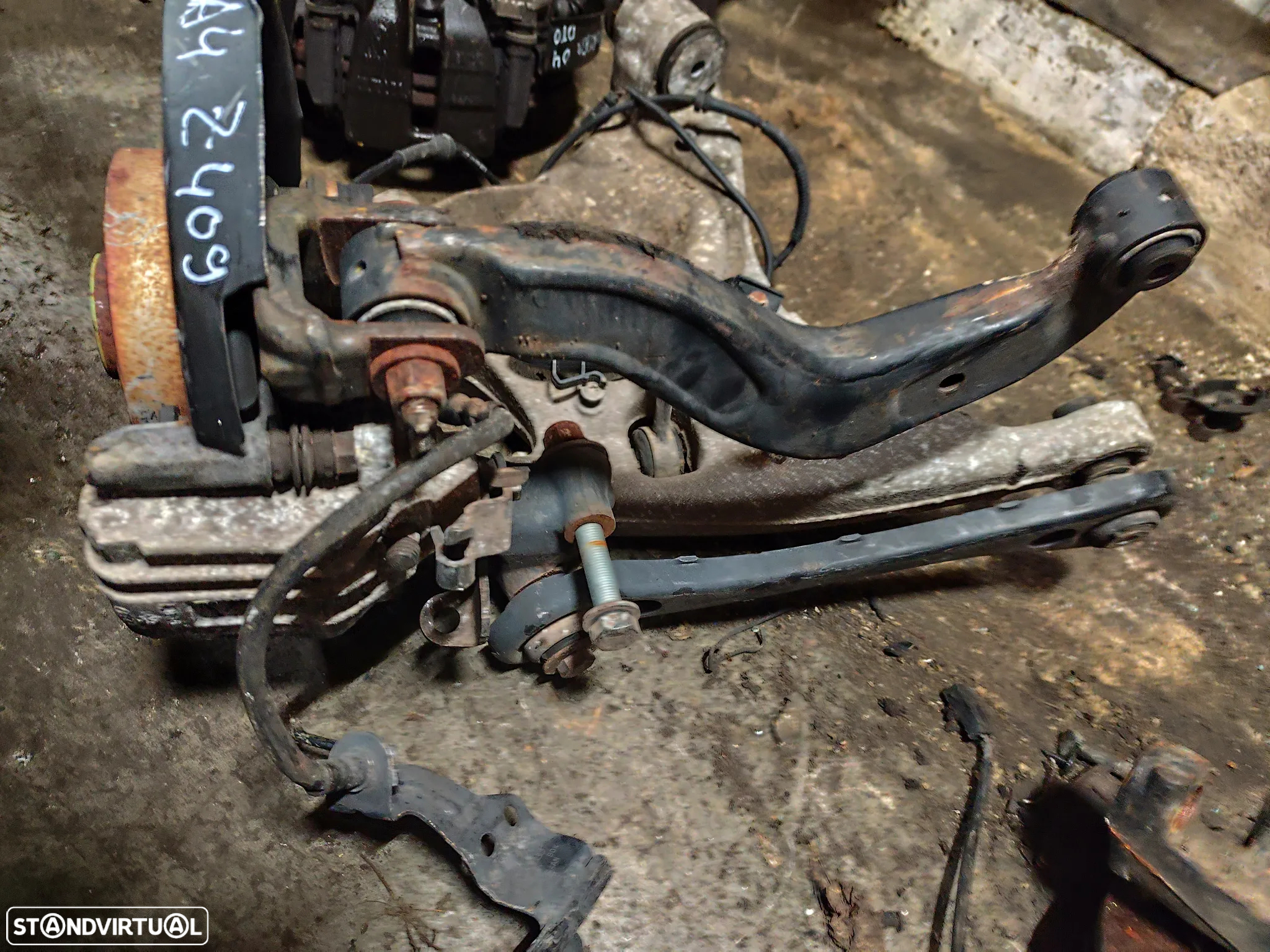 AUDI A4 B7 BRAÇOS SUSPENSÃO MANGA DE EIXO ESQUERDA - Z409 - 4