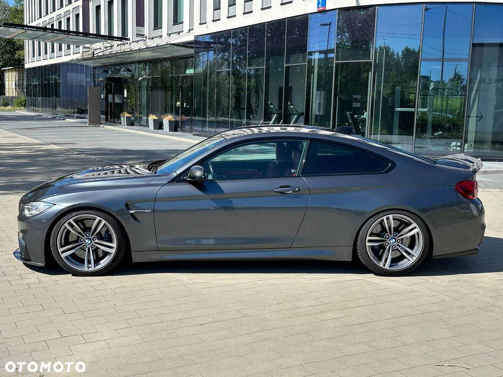 BMW M4 DKG - 4