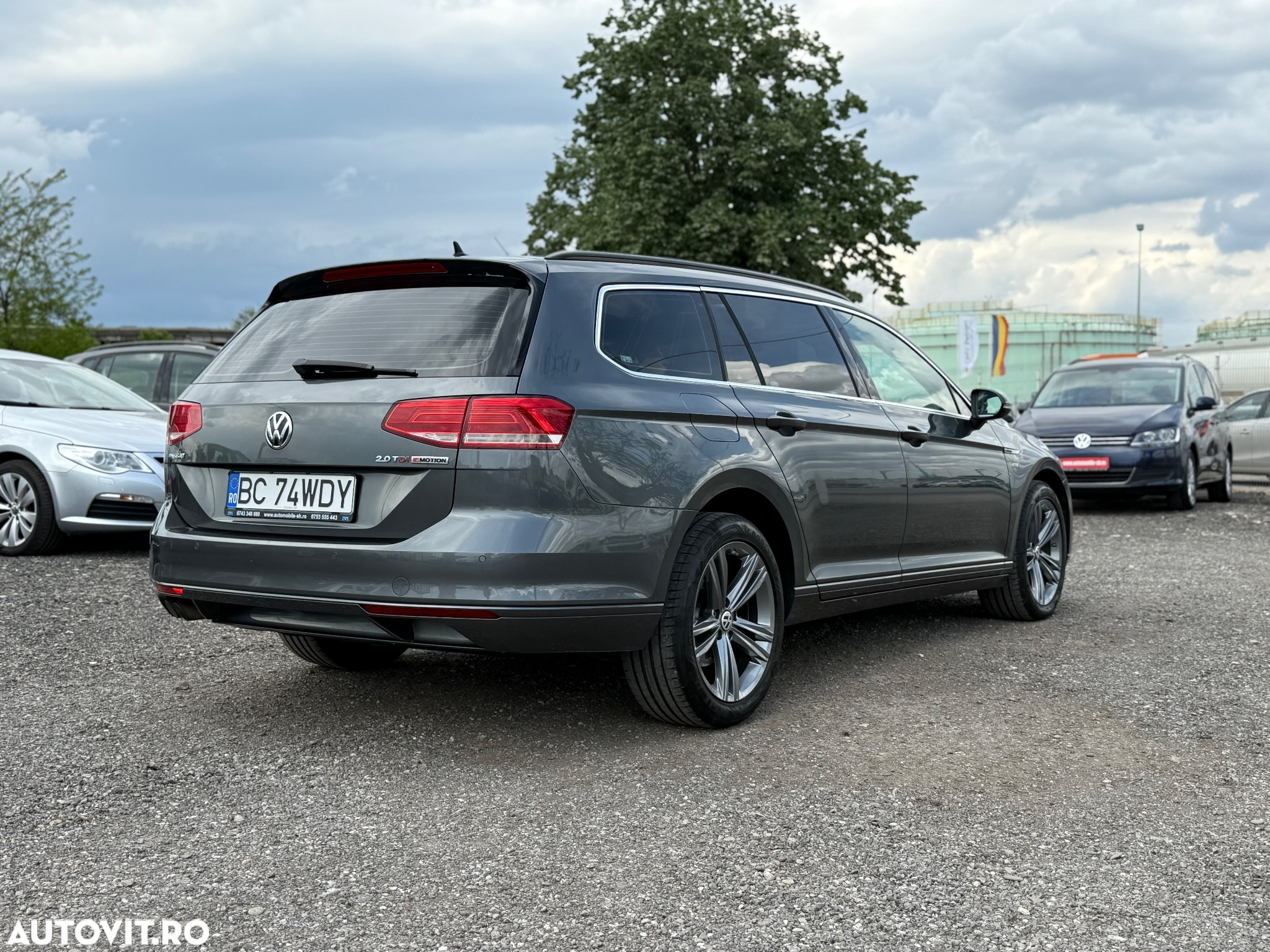 Volkswagen Passat Variant 2.0 TDI DSG 4Motion Highline - 3