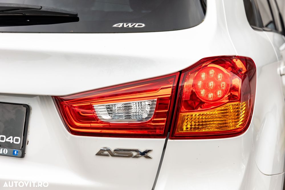 Mitsubishi ASX 2.2 DI-D 4WD Automatik Instyle - 33