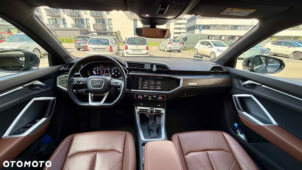 Audi Q3 Sportback - 11